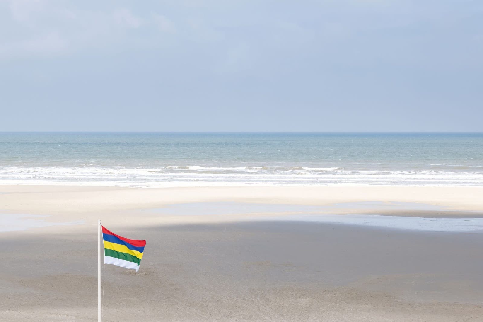 Strand Terschelling bij Midsland, vakantiehuis Apenstaartje verhuur zee